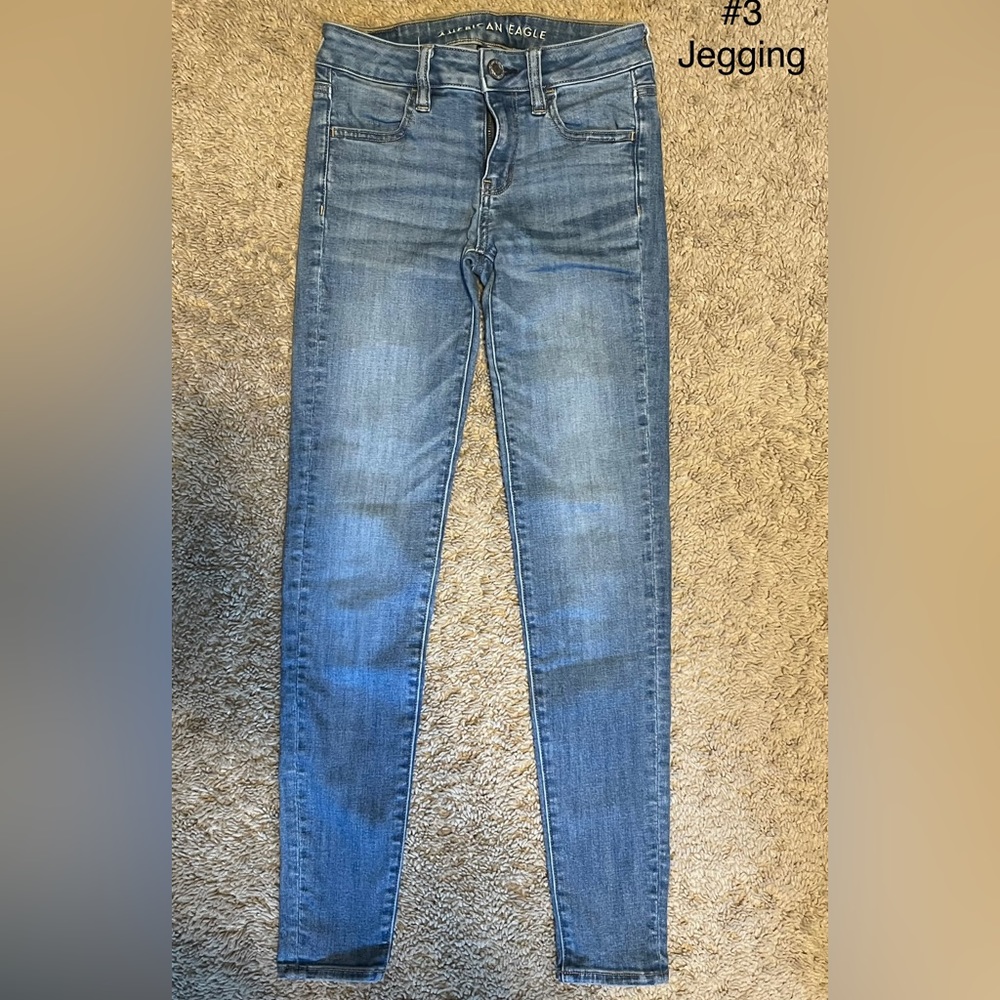 American Eagle Jegging size 00. Next level stretch